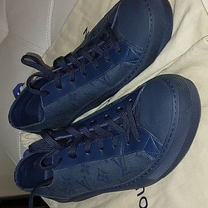 Louis Vuitton men's shoes in blue size 10